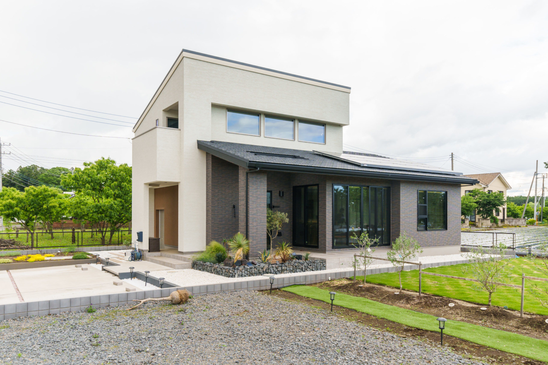 平屋と二階建てのイイとこどり1.5階の住まい